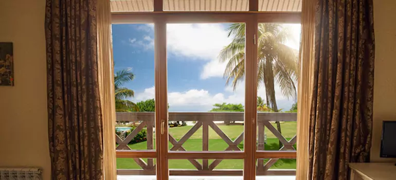 Residential Garden Window Enclosure Repair in Winter Park, FL