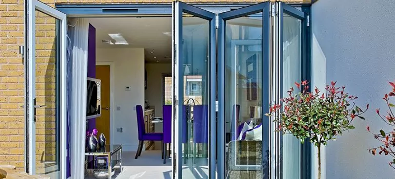 Commercial Door Glass Repair in Winter Park, FL