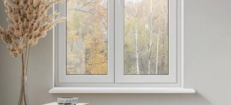 Vinyl Window Stool in Winter Park, FL